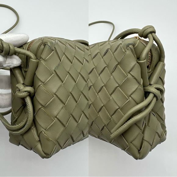 Authentic Bottega Veneta Mini Loop camera bag - Picture 11 of 17